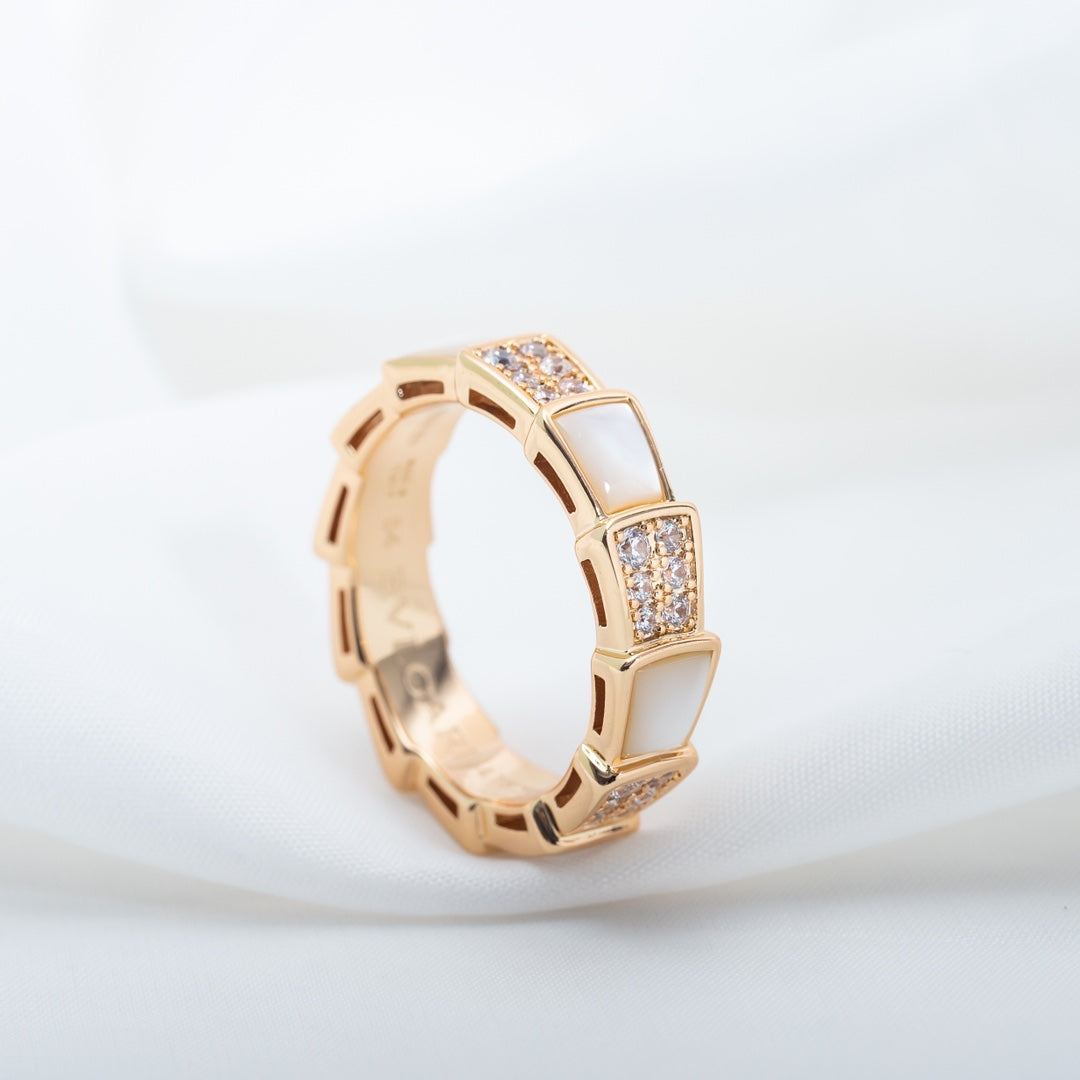 [Royal Jewelry]SERPENTI RING PINK GOLD MOP DIAMOND PAVED 4MM