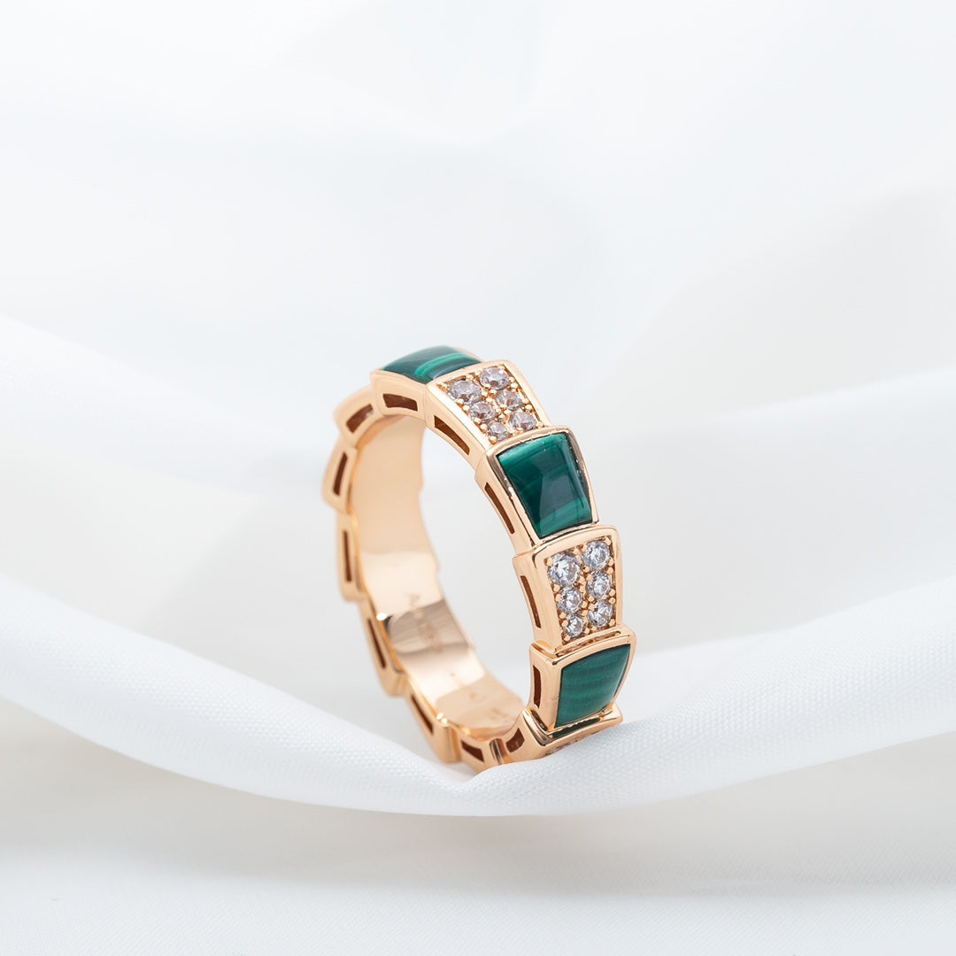 [Royal Jewelry]SERPENTI RING PINK GOLD MALACHITE DIAMOND PAVED 4MM