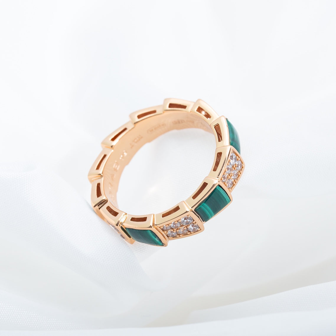 [Royal Jewelry]SERPENTI RING PINK GOLD MALACHITE DIAMOND PAVED 4MM