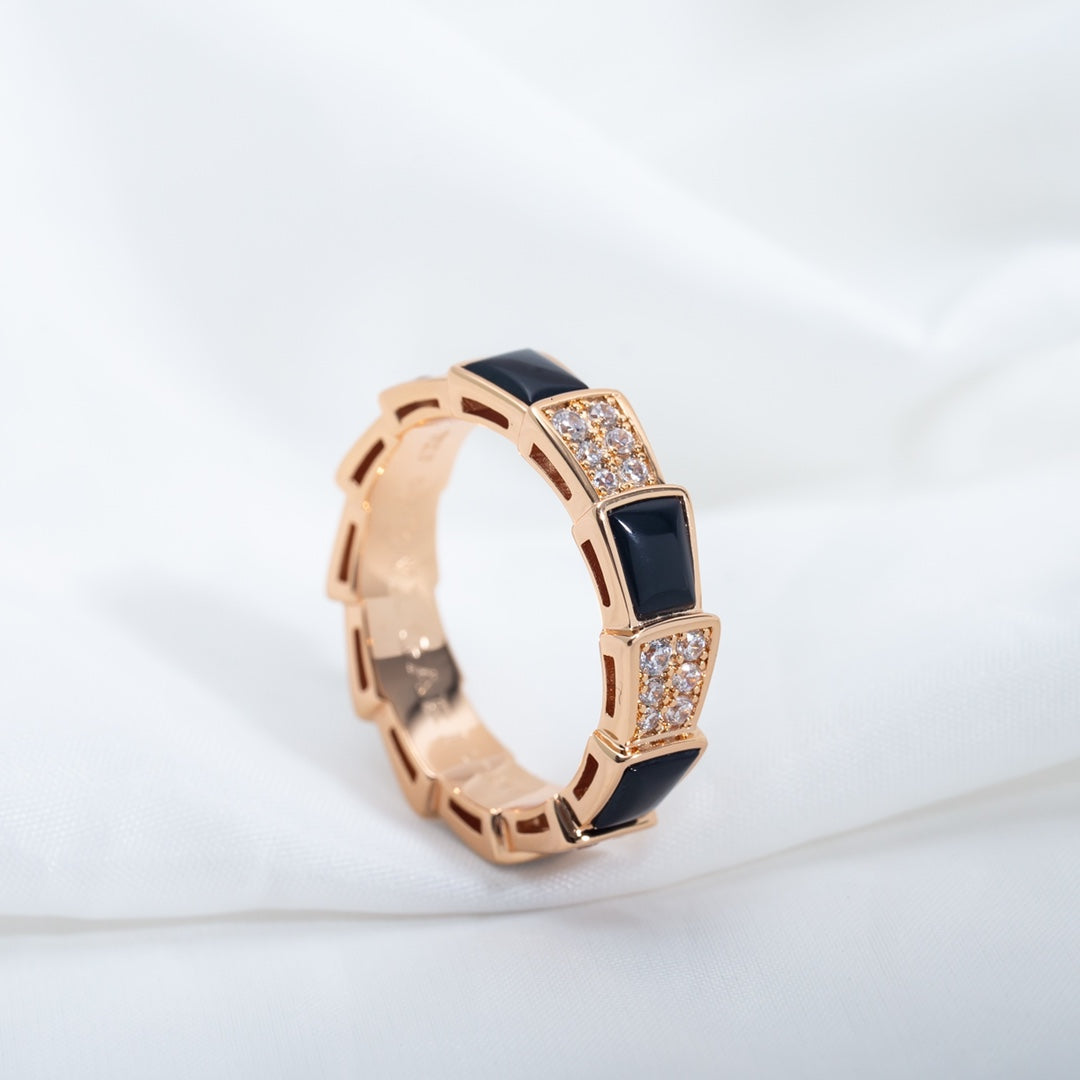 [Royal Jewelry]SERPENTI RING PINK GOLD BLACK MOP DIAMOND PAVED 4MM