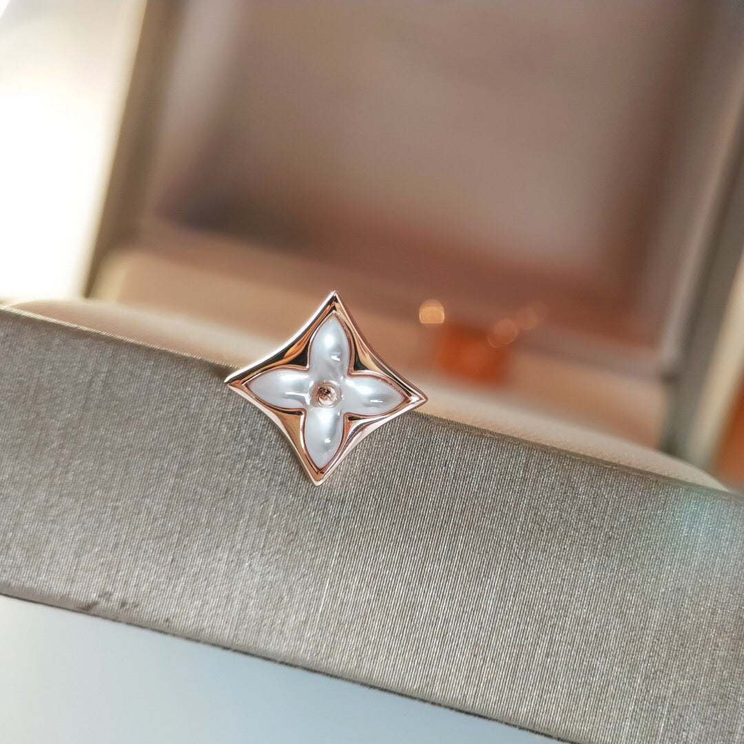 [Royal Jewelry]STAR MOP PINK GOLD EARRINGS