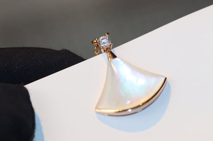 [Royal Jewelry]DREAM NECKLACE WHITE MOP PINK GOLD 1 DIAMOND