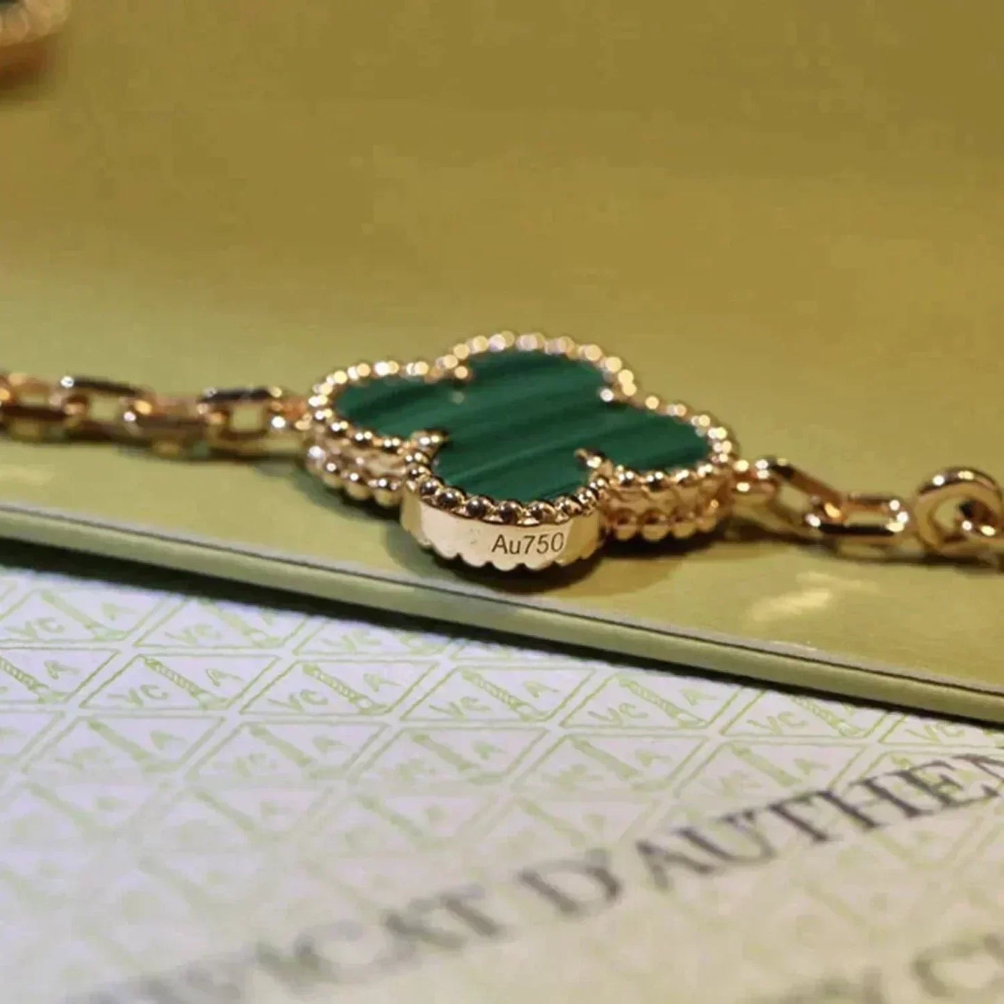 [Royal Jewelry]CLOVER 5 MOTIFS MALACHITE BRACELET