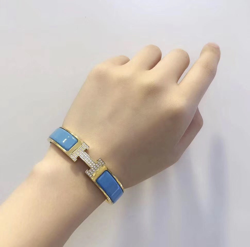 [Royal Jewelry]H CLOUD BLUE BRACELET GOLD DIAMOND