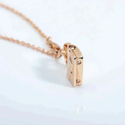 [Royal Jewelry]AMULETTE PEDANT ROSE GOLD NECKLACE