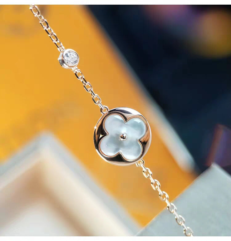 [Royal Jewelry]SUN MOP GOLD 1 DIAMOND NECKLACE