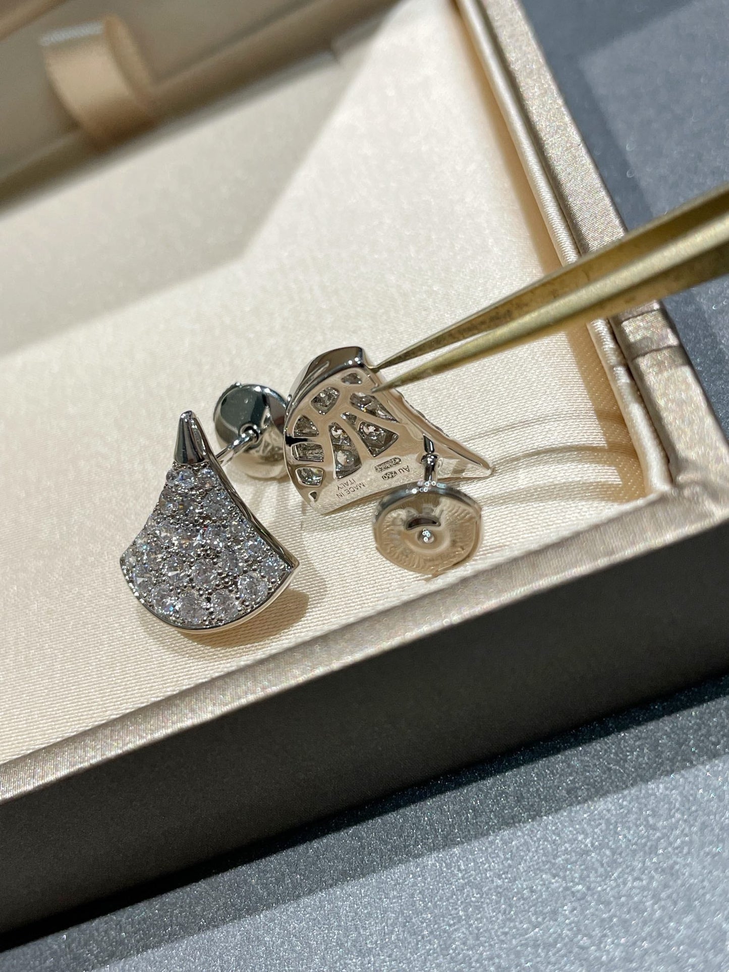 [Royal Jewelry]DREAM STUD EARRINGS DIAMOND