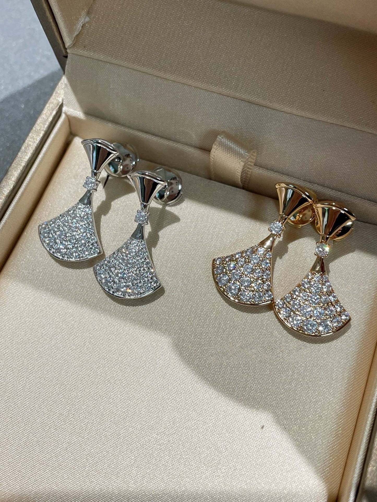 [Royal Jewelry]DREAM EARRINGS DIAMOND