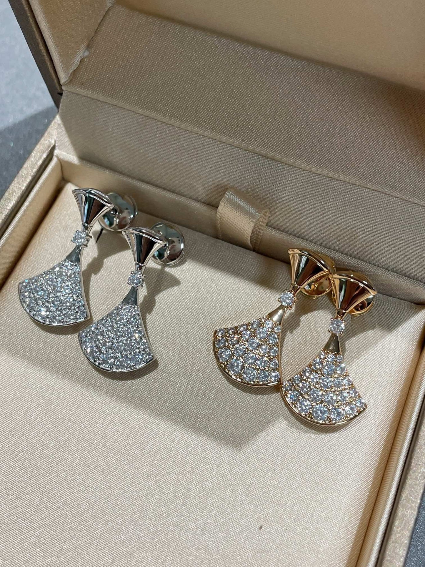 [Royal Jewelry]DREAM EARRINGS DIAMOND
