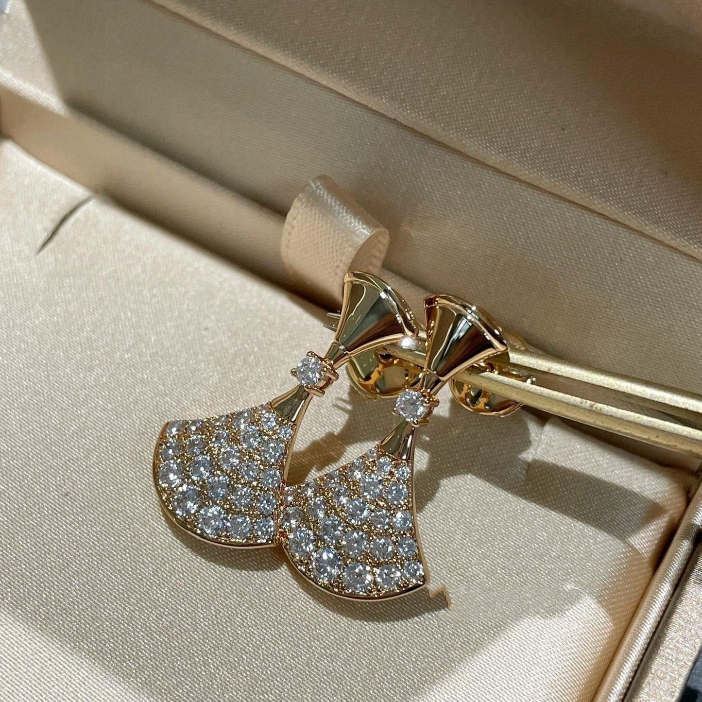 [Royal Jewelry]DREAM EARRINGS DIAMOND