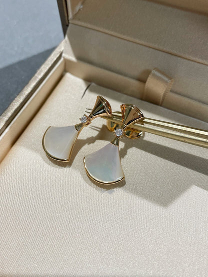 [Royal Jewelry]DREAM MOP 1 DIAMOND EARRINGS