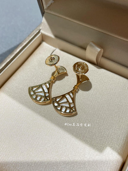 [Royal Jewelry]DREAM MOP 1 DIAMOND EARRINGS