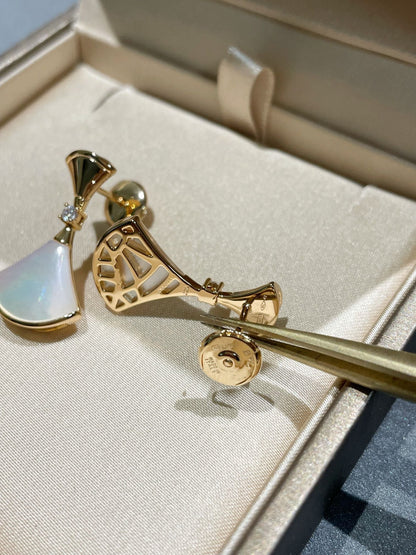 [Royal Jewelry]DREAM MOP 1 DIAMOND EARRINGS
