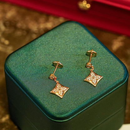[Royal Jewelry]STAR DIAMONDS EARRINGS GOLD