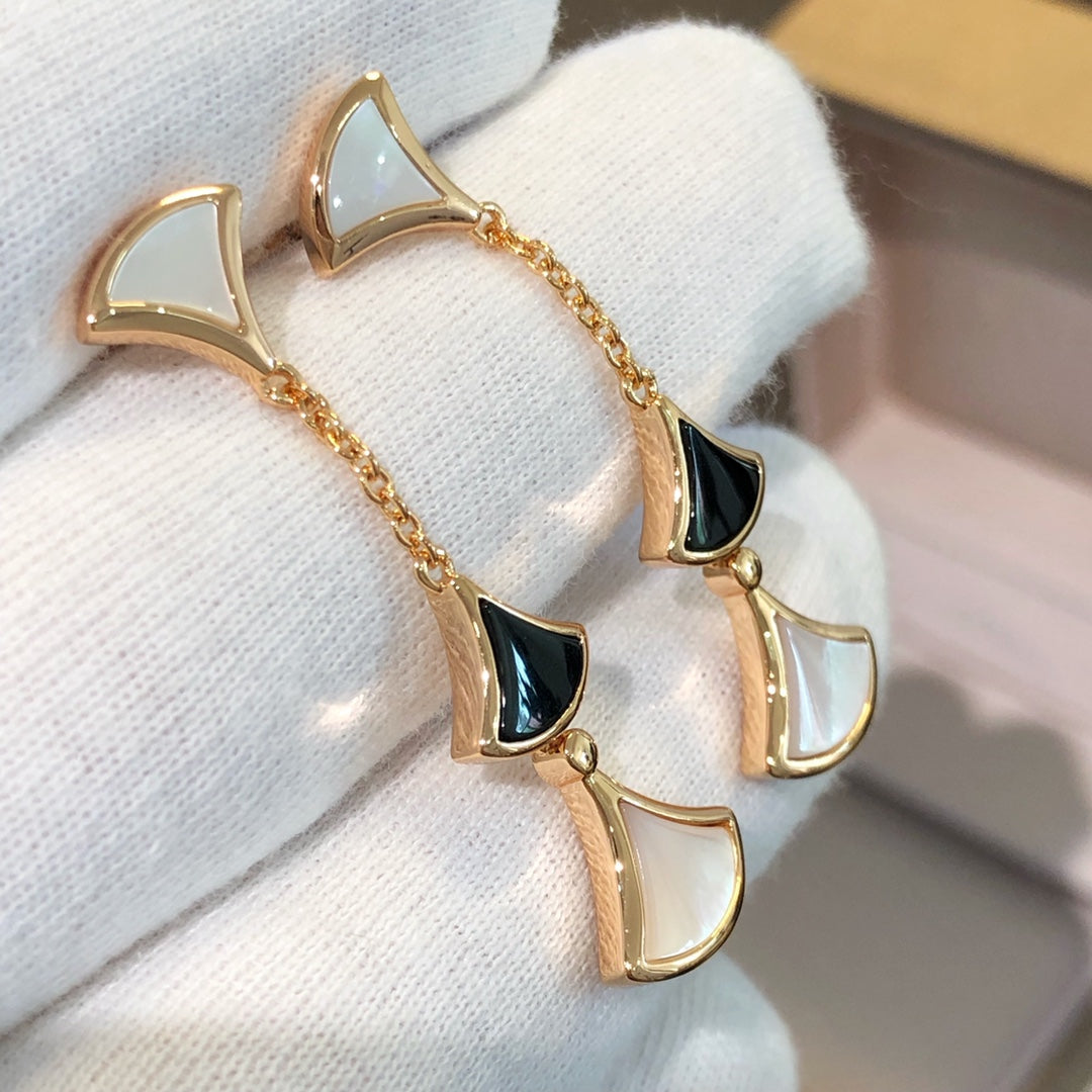 [Royal Jewelry]DREAM EARRINGS 3 MOTIFS ONYX MOP PINK GOLD
