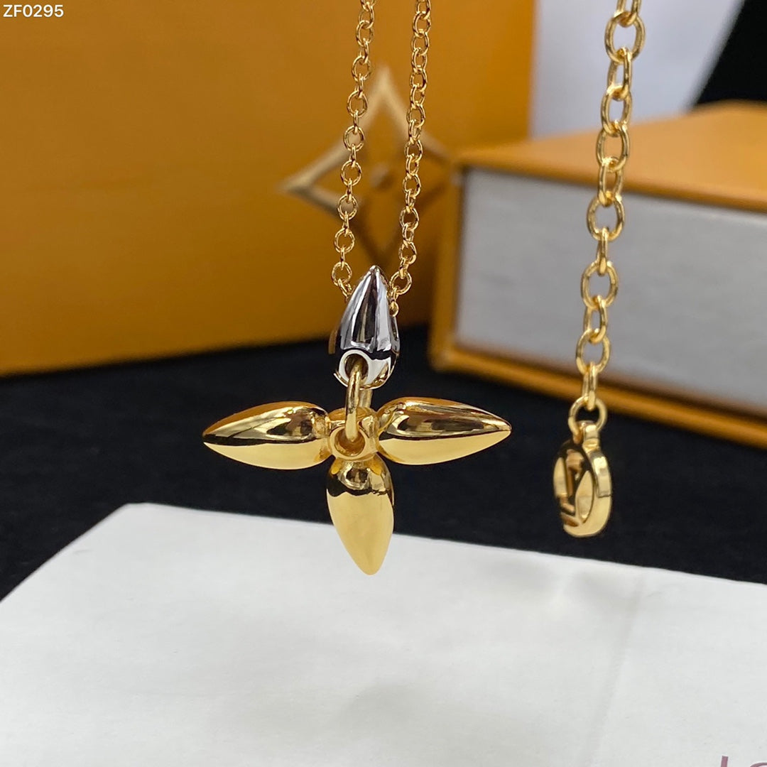 [Royal Jewelry]LOUISETTE PEDANT GOLD NECKLACE