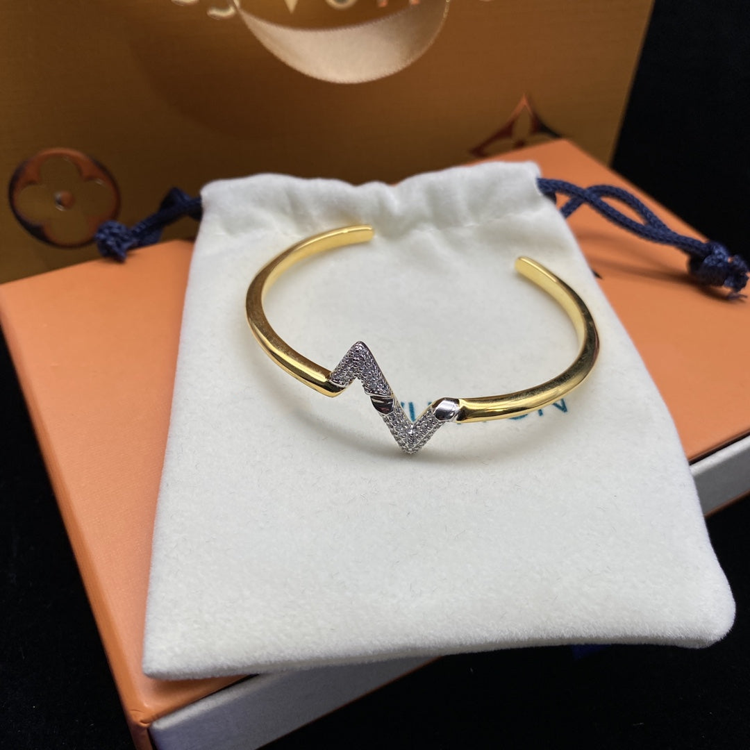 [Royal Jewelry]VOLTE UPSITE DOWN DIAMOND GOLD OPEN BRACELET