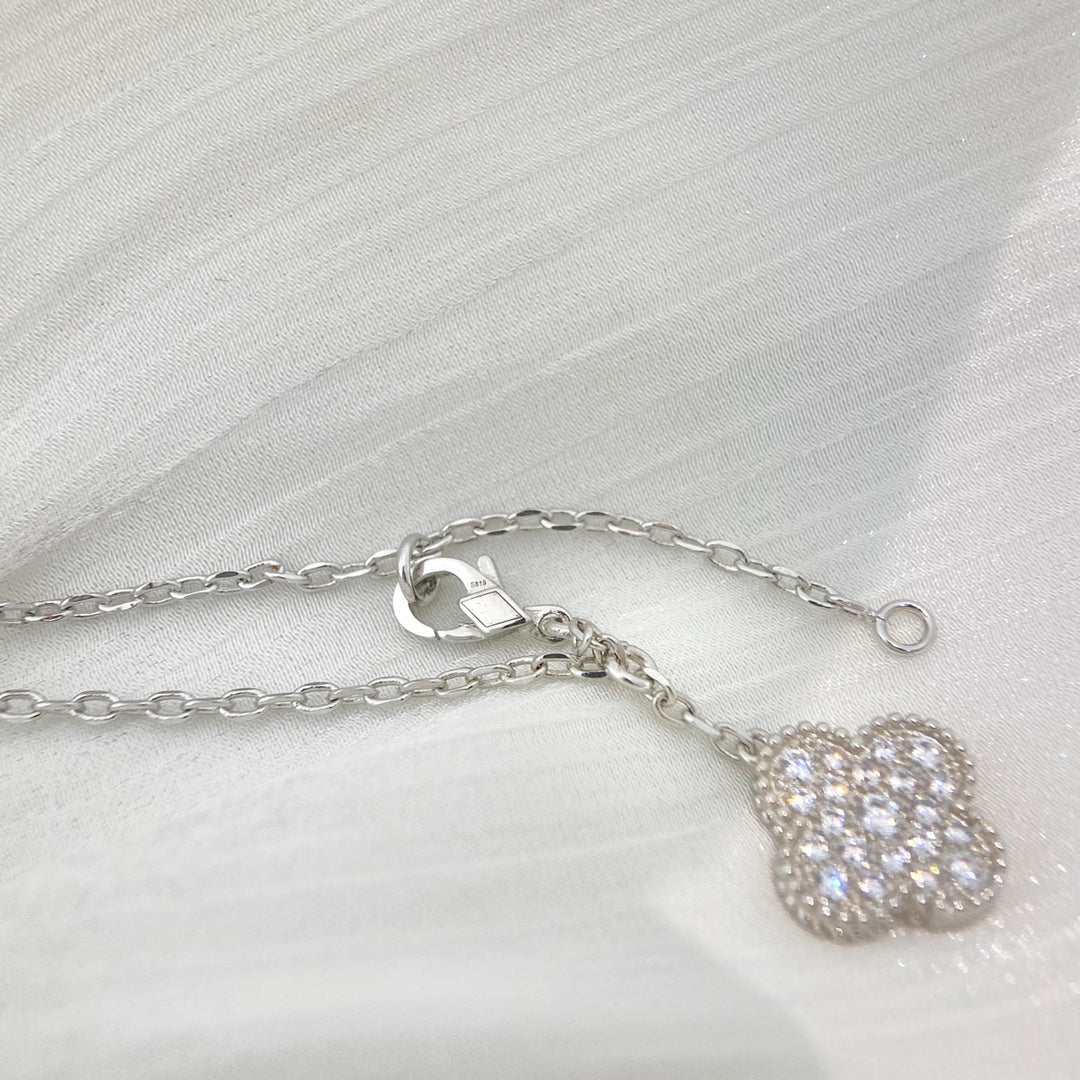 [Royal Jewelry]CLOVER 5 MOTIFS SILVER DIAMONDS NECKLACE