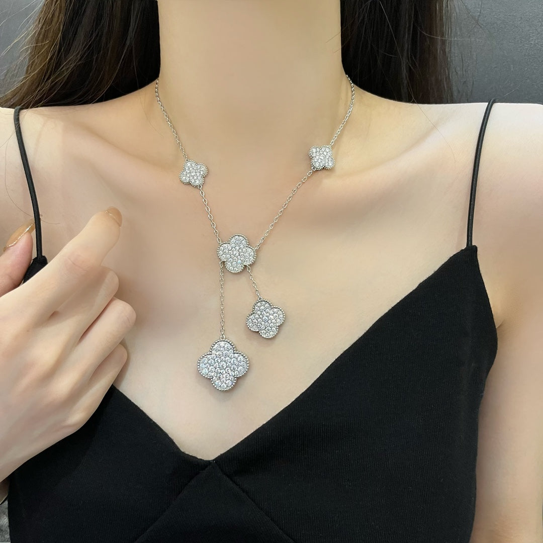 [Royal Jewelry]CLOVER 5 MOTIFS SILVER DIAMONDS NECKLACE