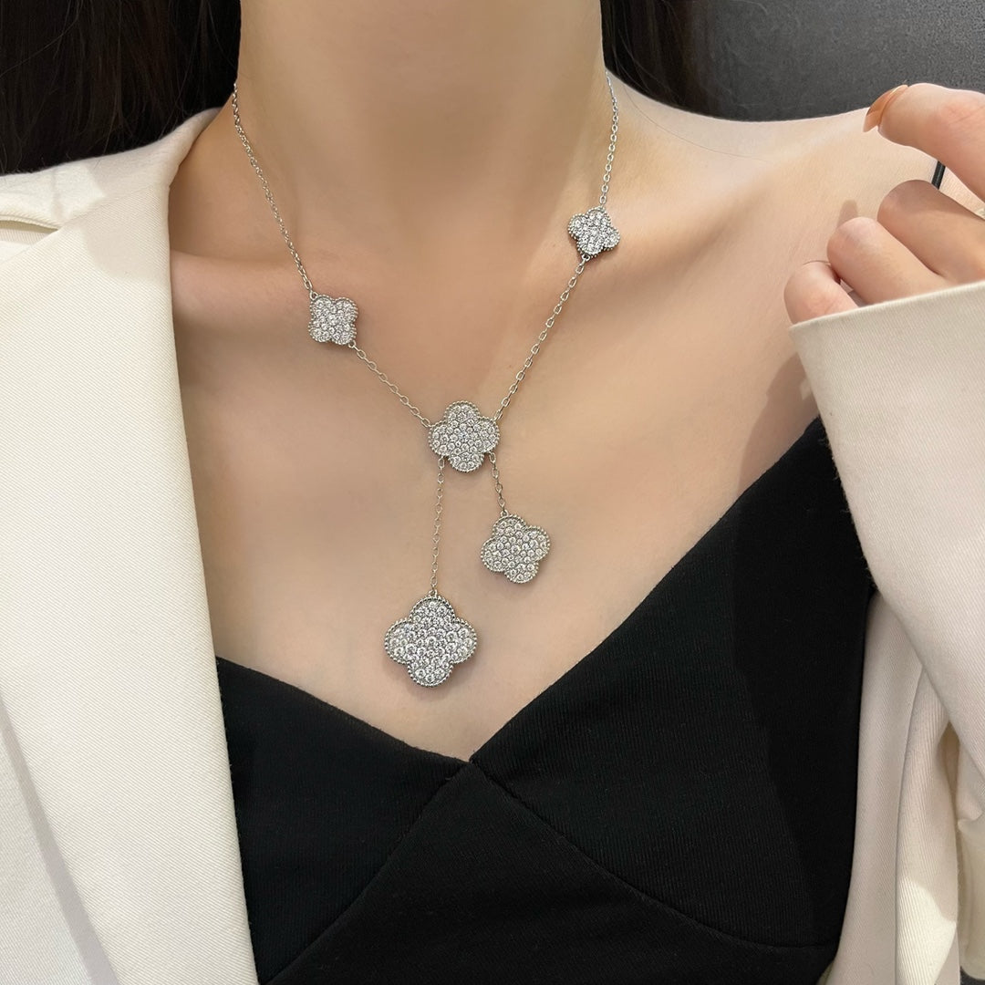 [Royal Jewelry]CLOVER 5 MOTIFS SILVER DIAMONDS NECKLACE