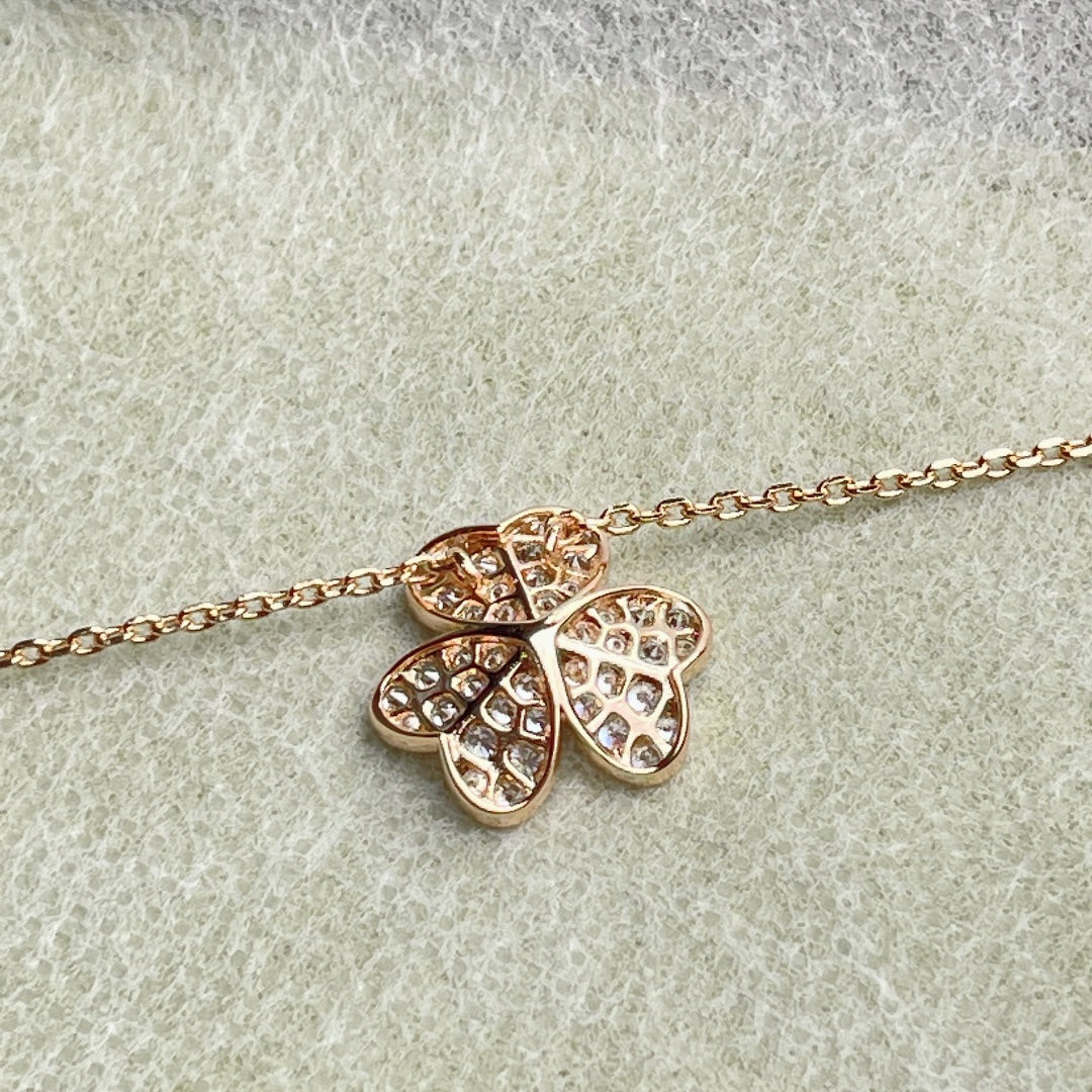 [Royal Jewelry]FLOWER DIAMOND NECKLACE