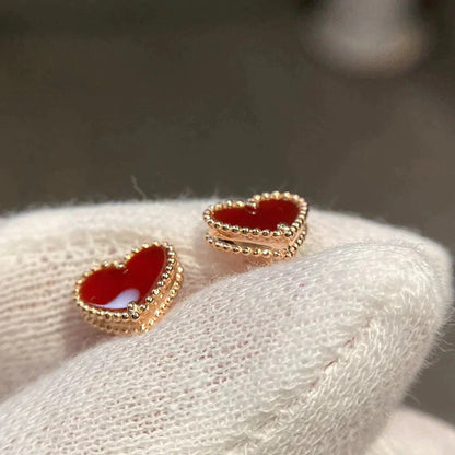 [Royal Jewelry]HEART CARNELIAN STUD EARRINGS