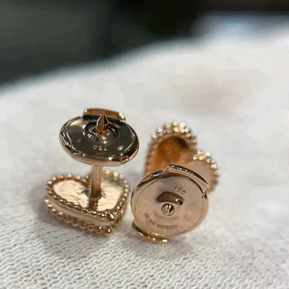 [Royal Jewelry]HEART CARNELIAN STUD EARRINGS