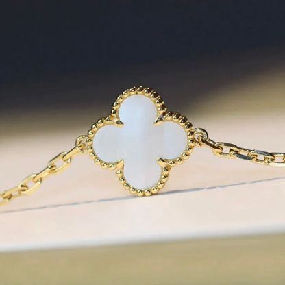 [Royal Jewelry]CLOVER 20 MOTIFS WHITE MOP NECKLACE