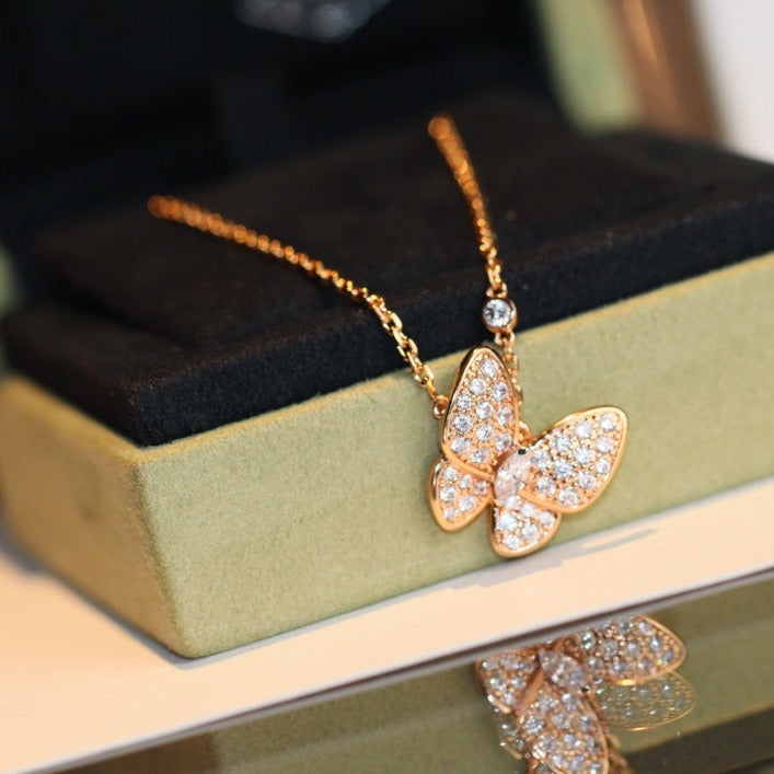 [Royal Jewelry]BUTTERFLY DIAMOND NECKLACE