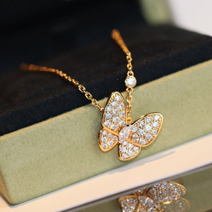 [Royal Jewelry]BUTTERFLY DIAMOND NECKLACE