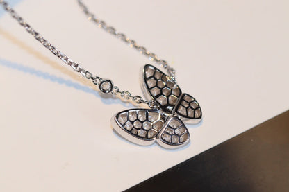 [Royal Jewelry]BUTTERFLY DIAMOND NECKLACE