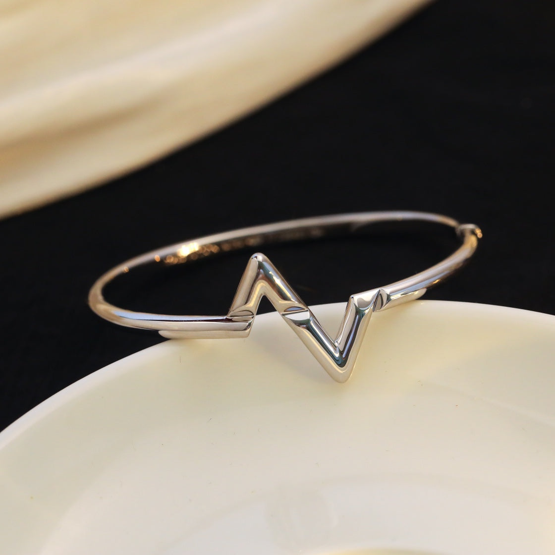 [Royal Jewelry]VOLTE UPSITE DOWN BRACELET