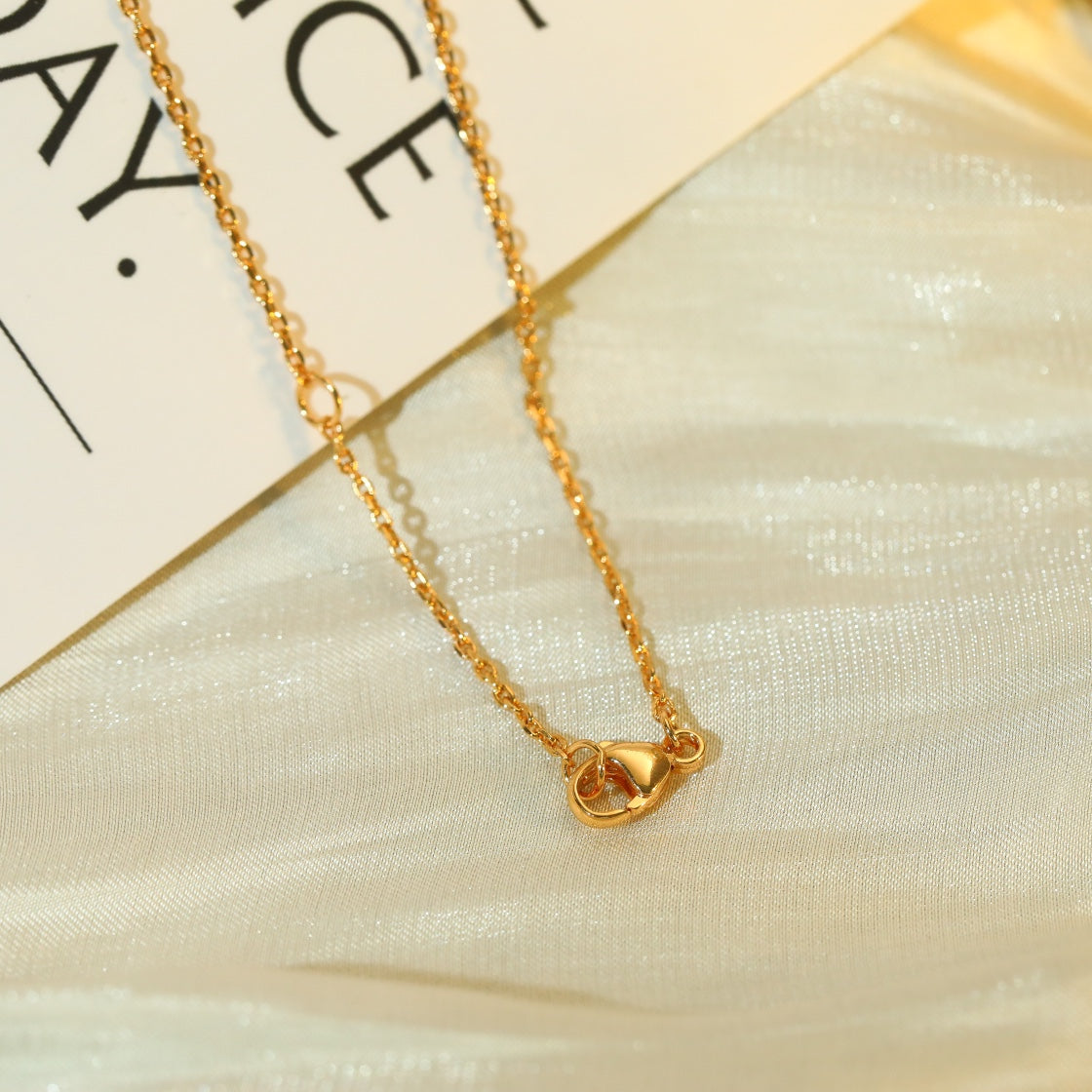 [Royal Jewelry]VOLT SILVER DIAMOND PEDANT NECKLACE