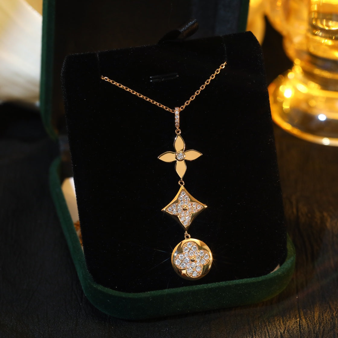 [Royal Jewelry]STAR AND SUN DIAMOND PINK GOLD NECKLACE