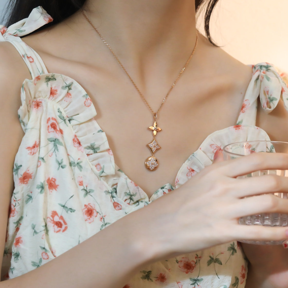 [Royal Jewelry]STAR AND SUN DIAMOND PINK GOLD NECKLACE