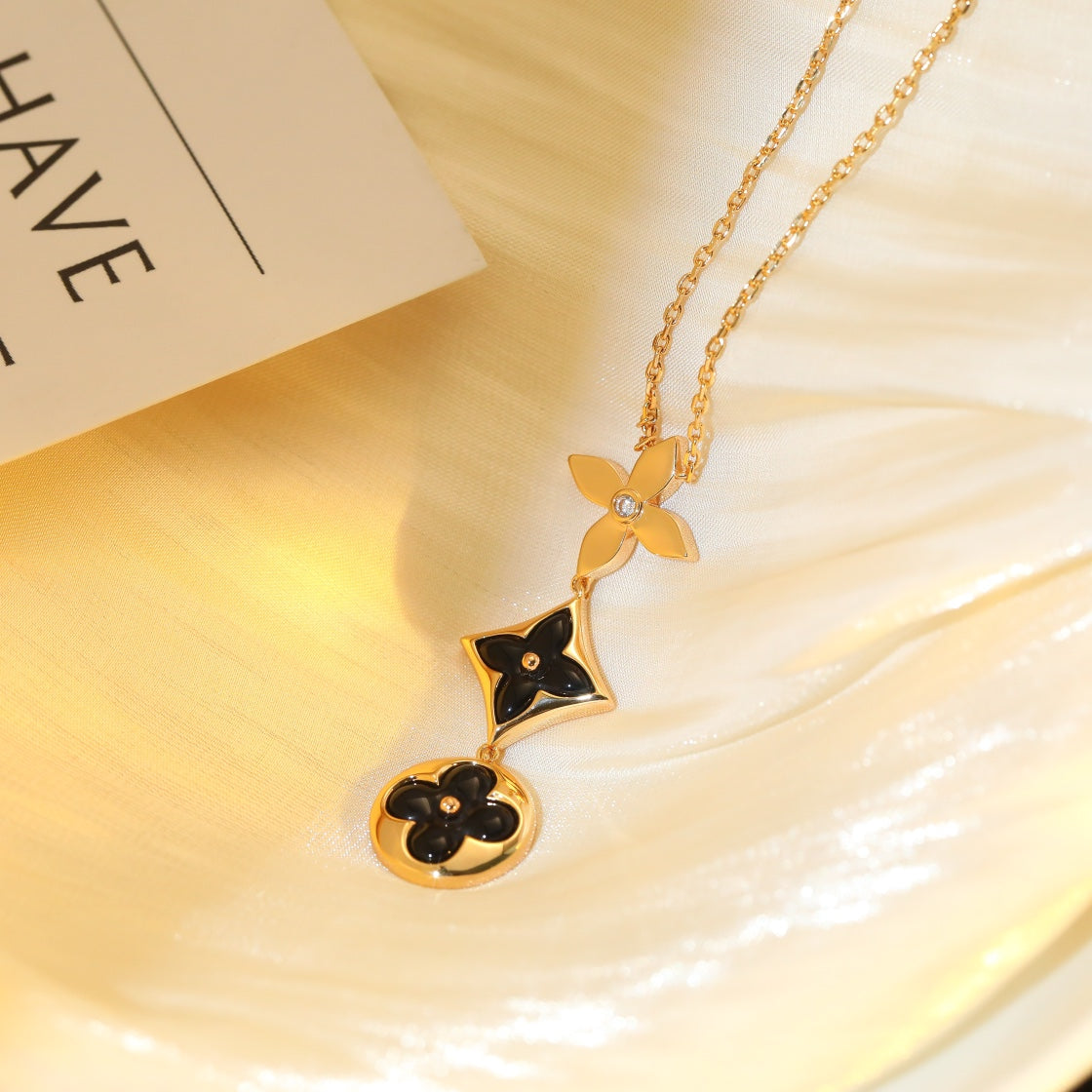 [Royal Jewelry]STAR AND SUN ONYX PINK GOLD NECKLACE