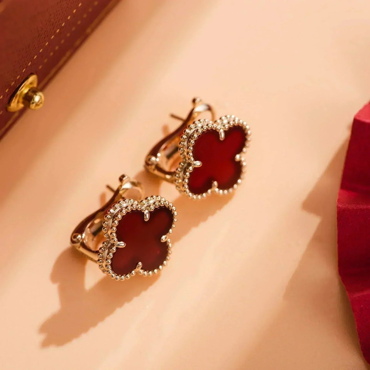 [Royal Jewelry]CLOVER MEDIUM 1 MOTIFS CARNELIAN  EARRINGS
