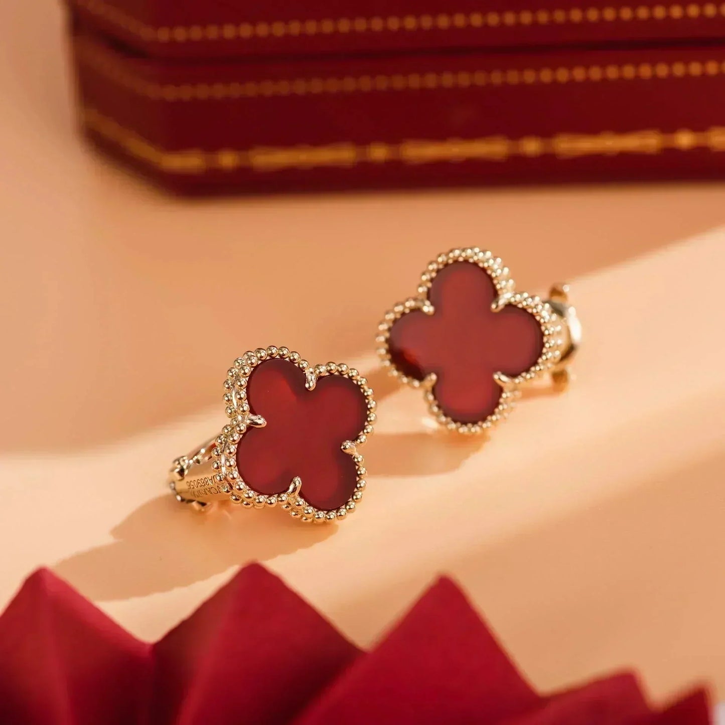 [Royal Jewelry]CLOVER MEDIUM 1 MOTIFS CARNELIAN  EARRINGS
