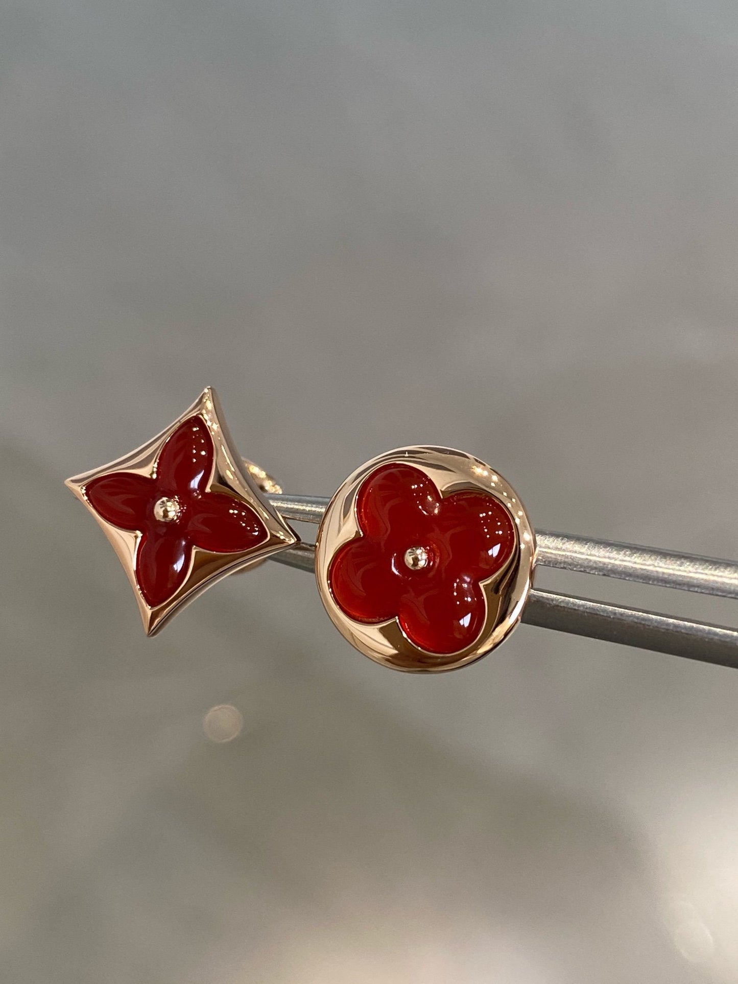 [Royal Jewelry]STAR AND SUN PINK GOLD CARNELIAN STUD EARRINGS