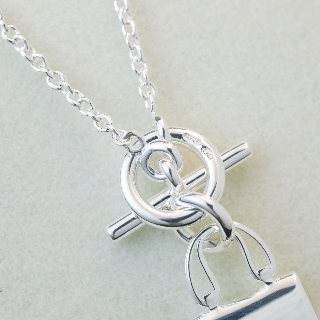 [Royal Jewelry]POP H PEDANT SILVER NECKLACE