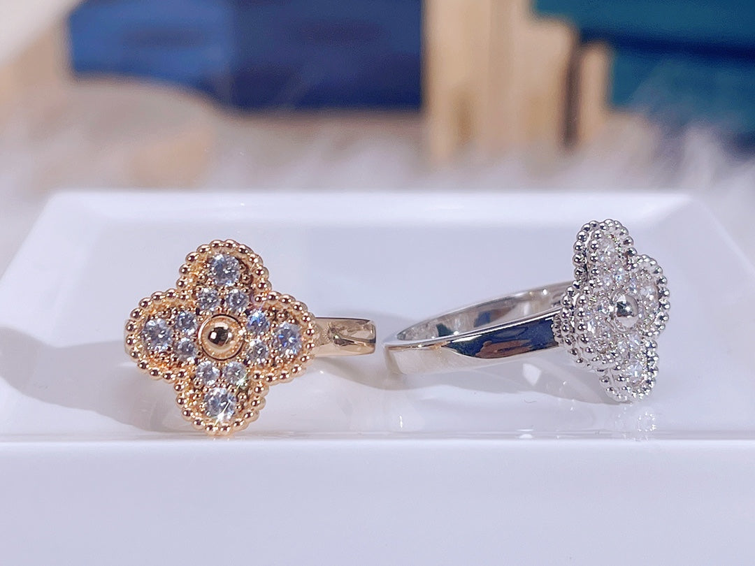 [Royal Jewelry]CLOVER DIAMOND RING