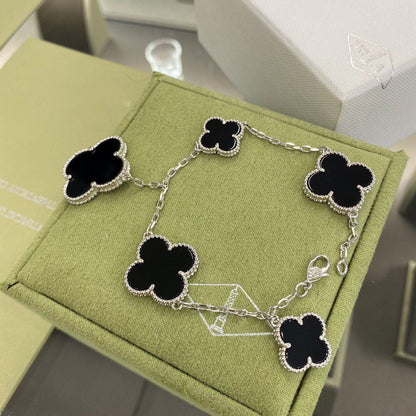[Royal Jewelry]CLOVER 5 MOTIFS SIVLER ONYX BRACELET
