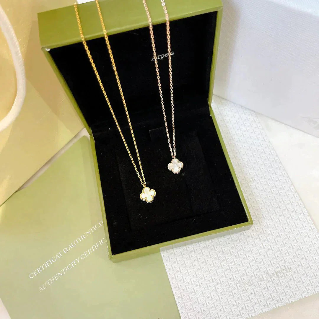 [Royal Jewelry]CLOVER MINI 9.5MM WHITE MOTHER-OF-PEARL NECKLACE