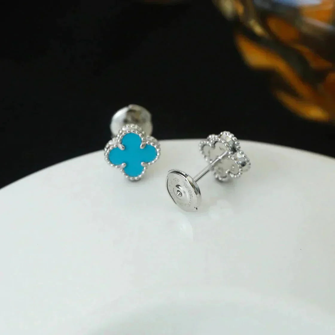 [Royal Jewelry]CLOVER MINI 9.5MM ONYX STUD EARRINGS SILVER