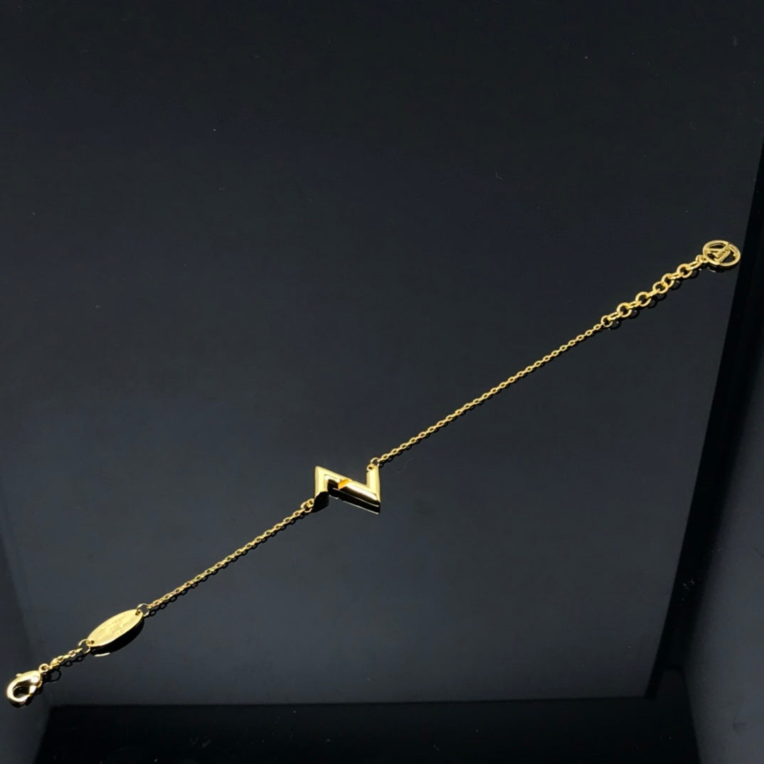 [Royal Jewelry]VOLT LV LOGO BRACELET