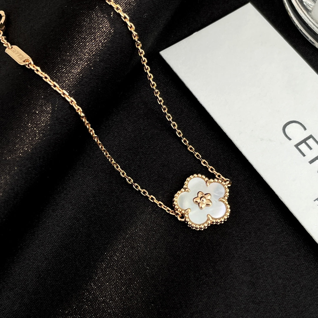 [Royal Jewelry]LUCKY SPRING ROSE GOLD MOP BRACELET