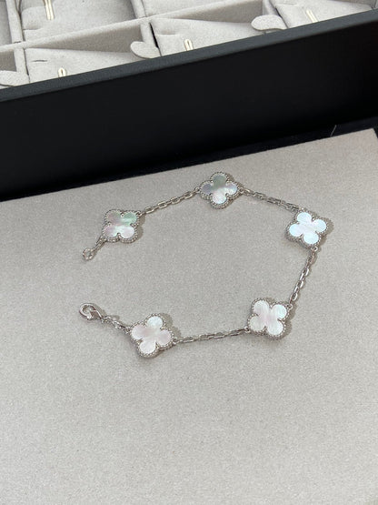 [Royal Jewelry]CLOVER SILVER MOP 5 MOTIF BRACELET