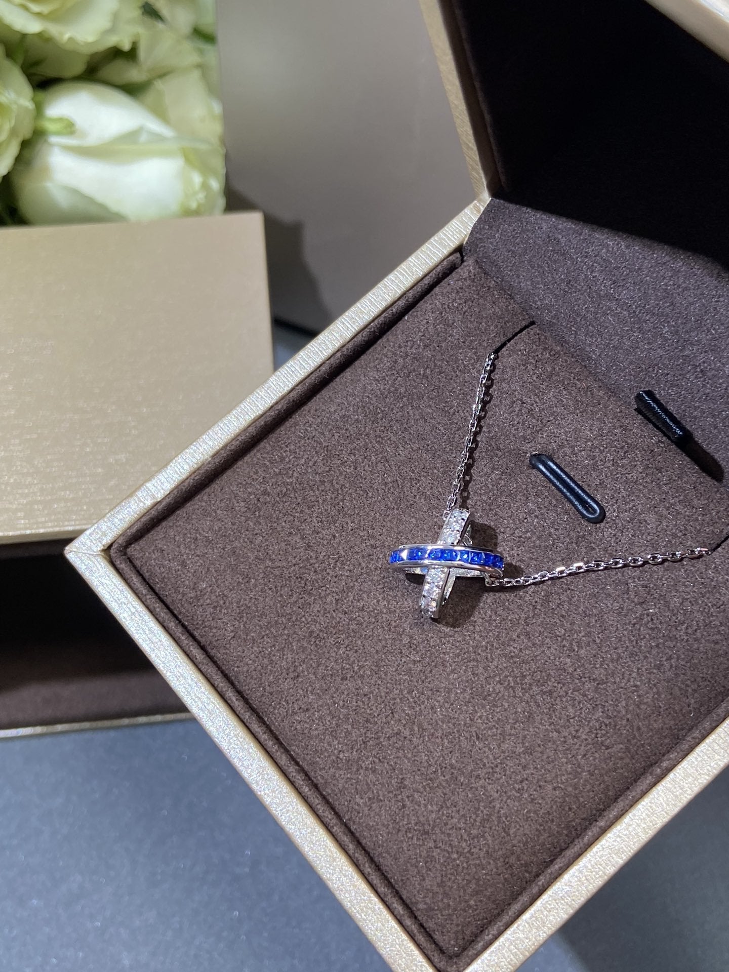 [Royal Jewelry]LIENS DIAMOND SILVER NECKLACE