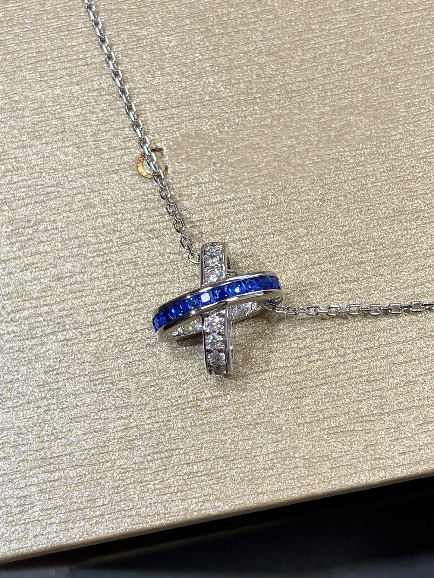 [Royal Jewelry]LIENS DIAMOND SILVER NECKLACE