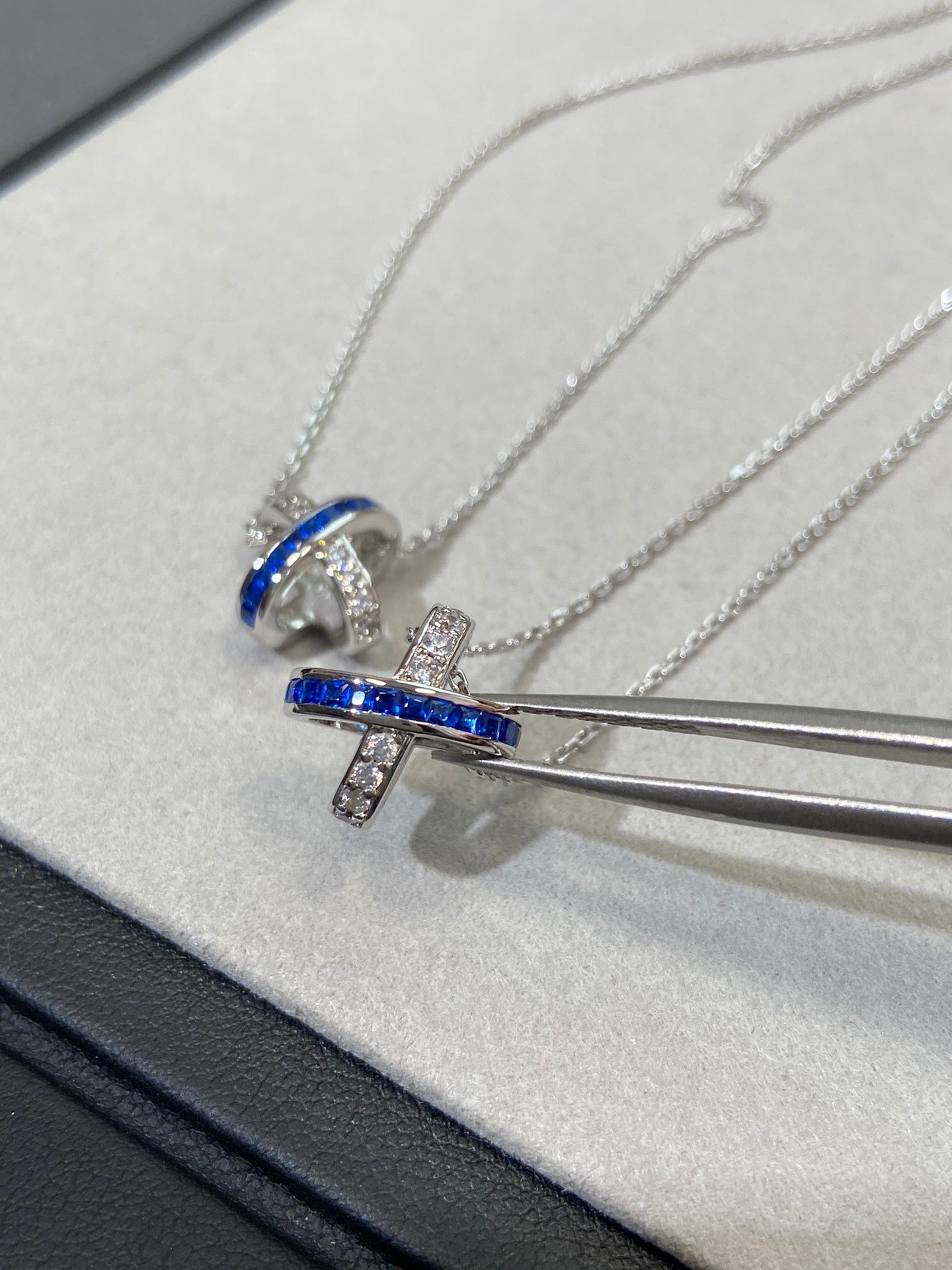 [Royal Jewelry]LIENS DIAMOND SILVER NECKLACE